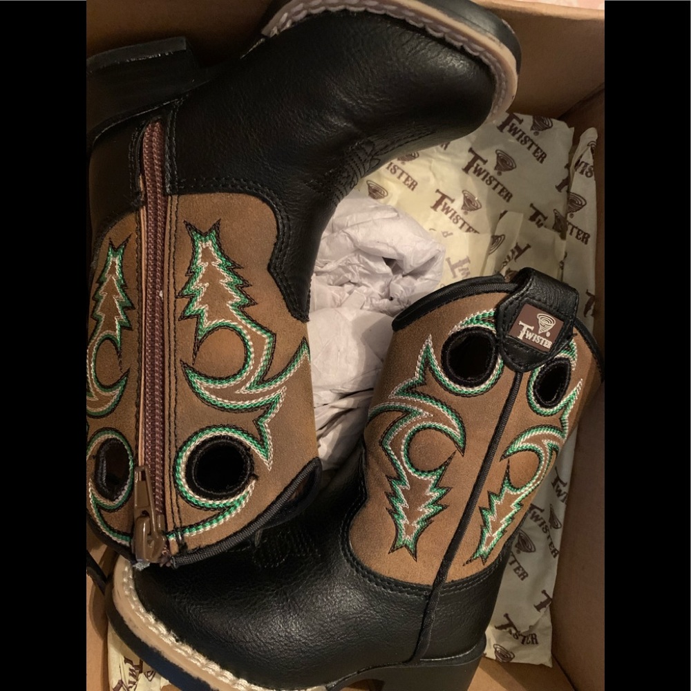 Twister toddlers cowboy boots